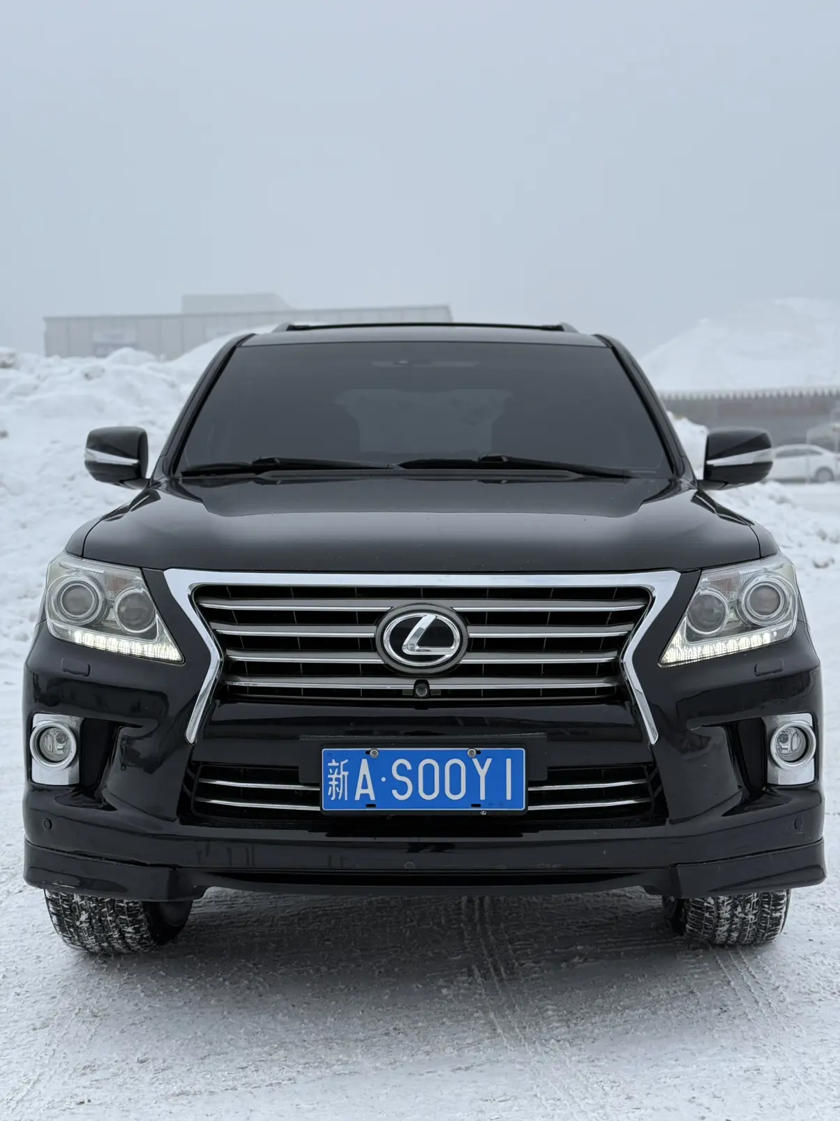 Lexus LX  из Китая