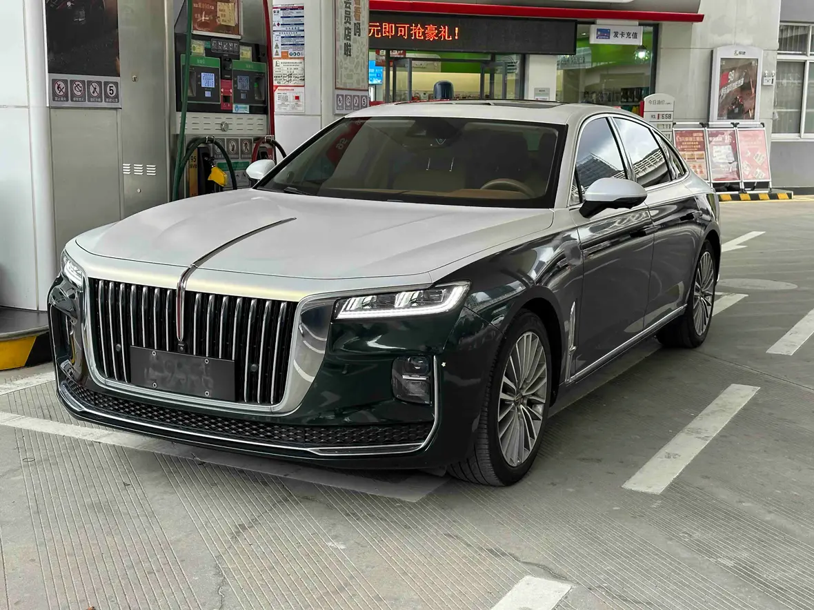 Hongqi H9  из Китая