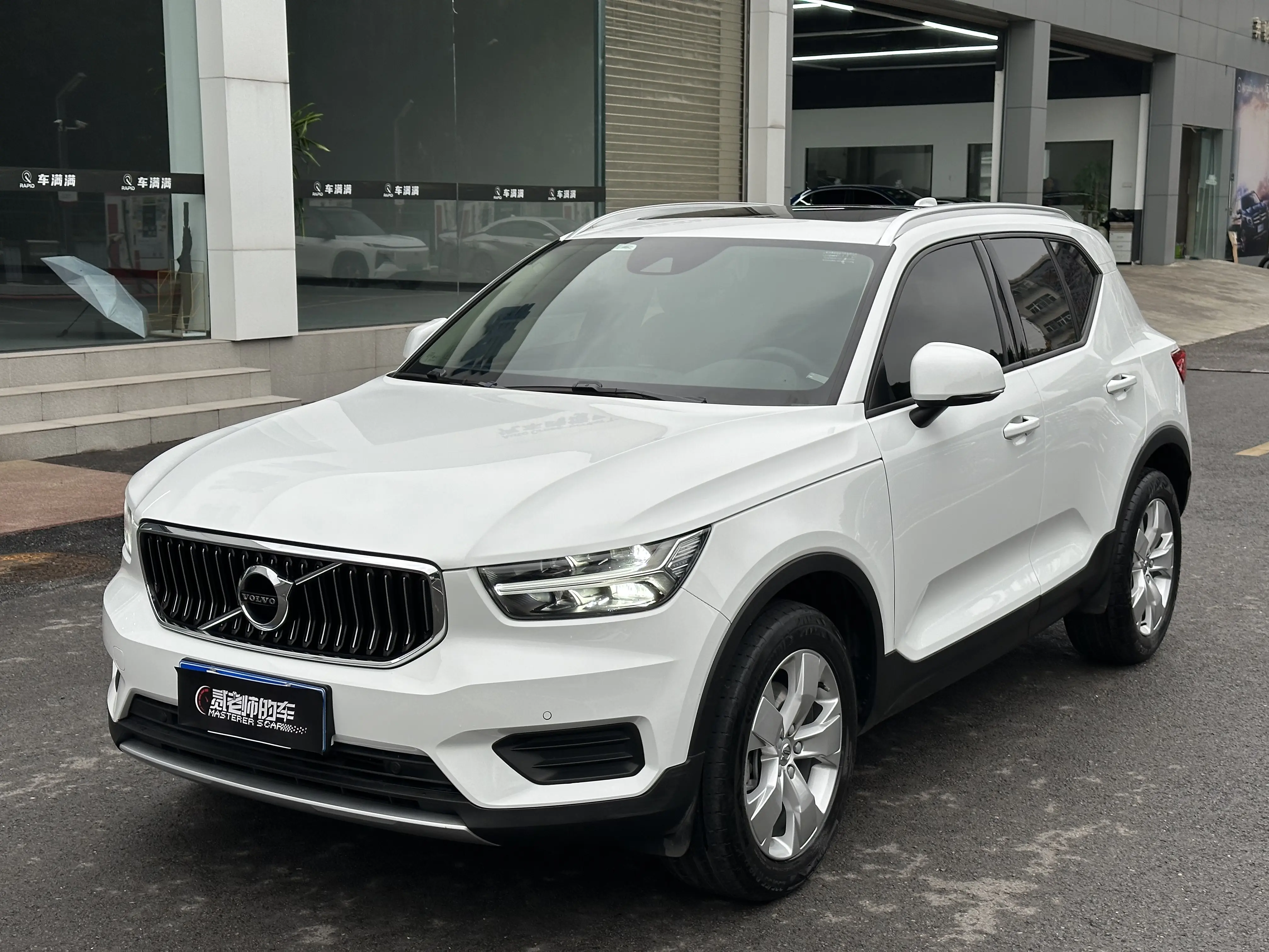 Volvo XC40  из Китая