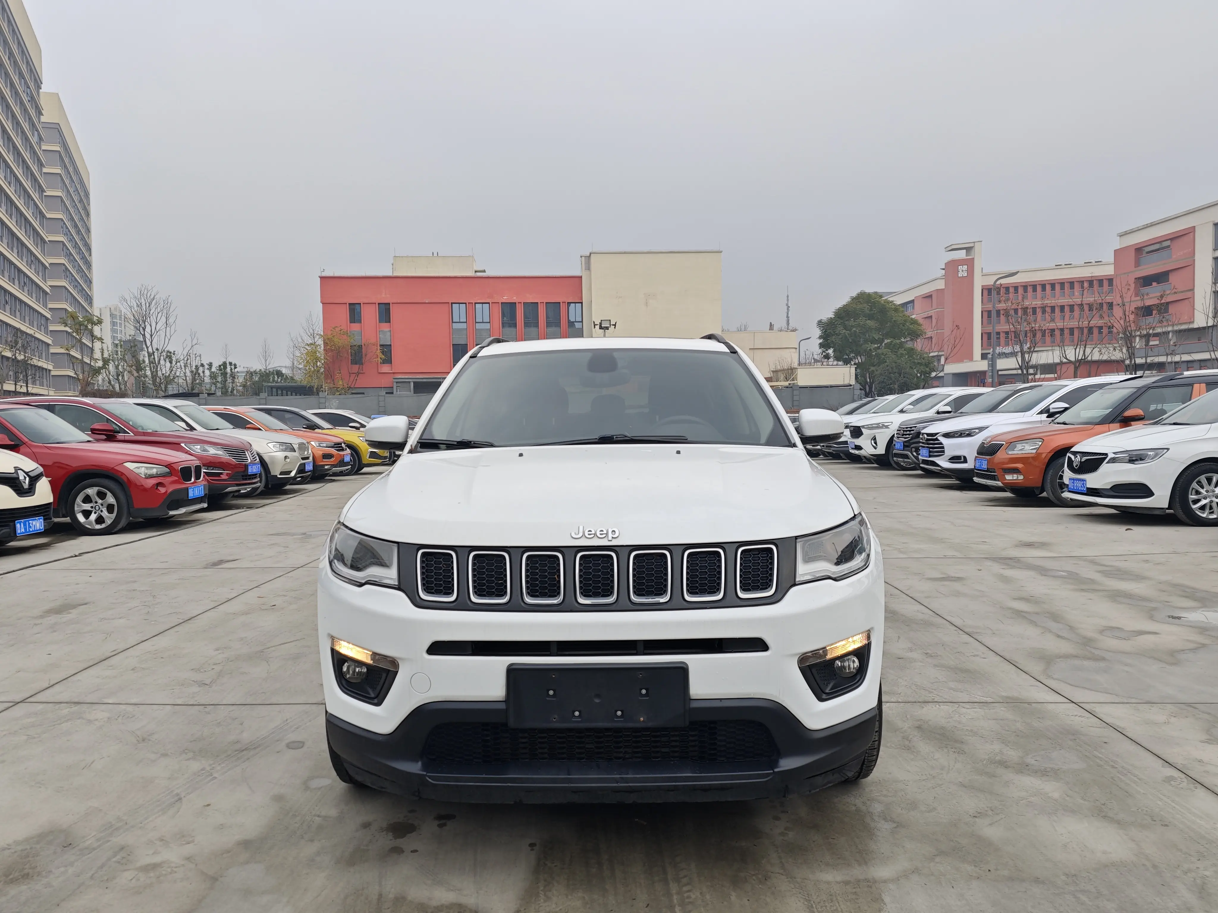 Jeep Guide to  из Китая