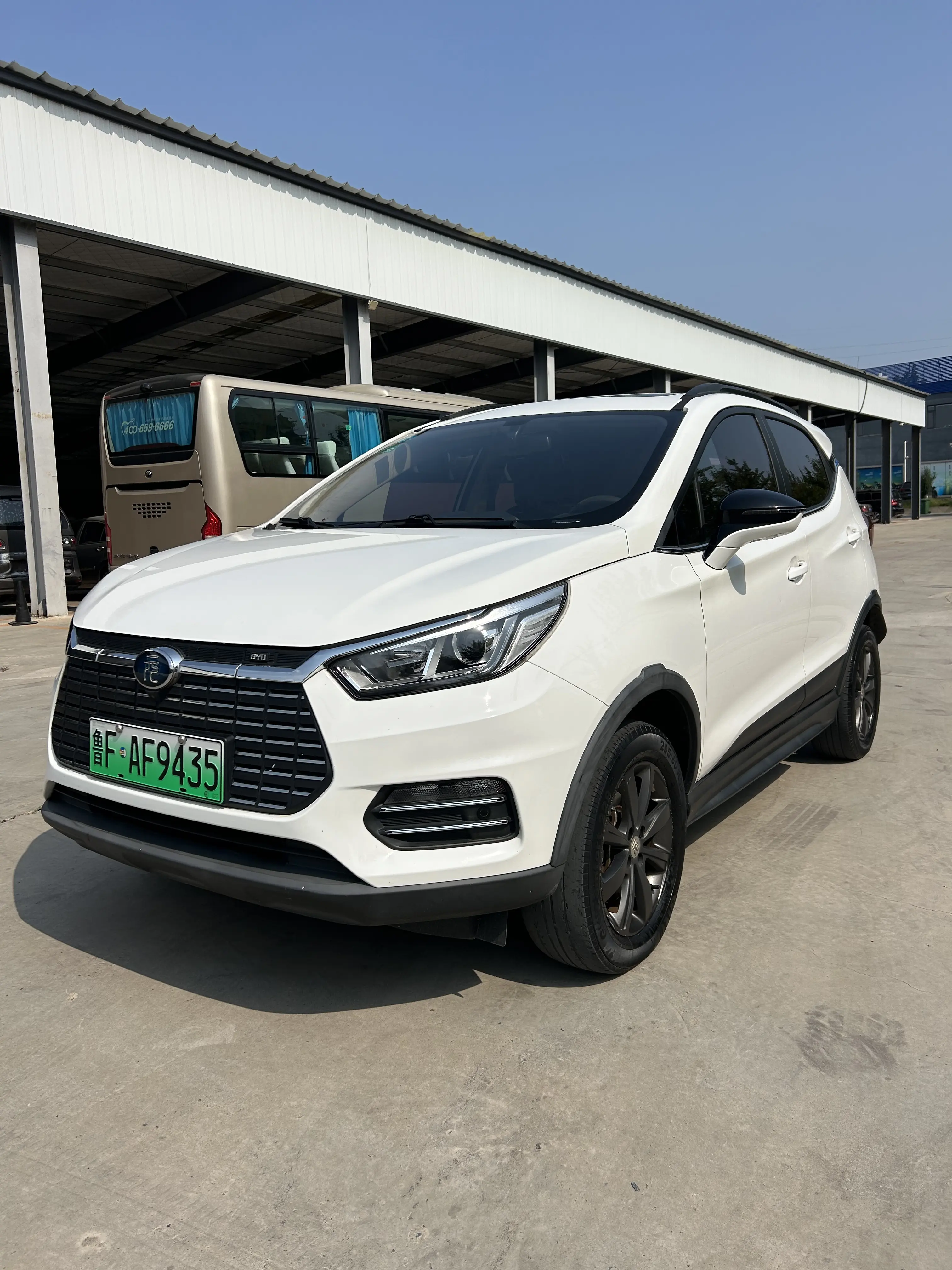 BYD Yuan EV  из Китая
