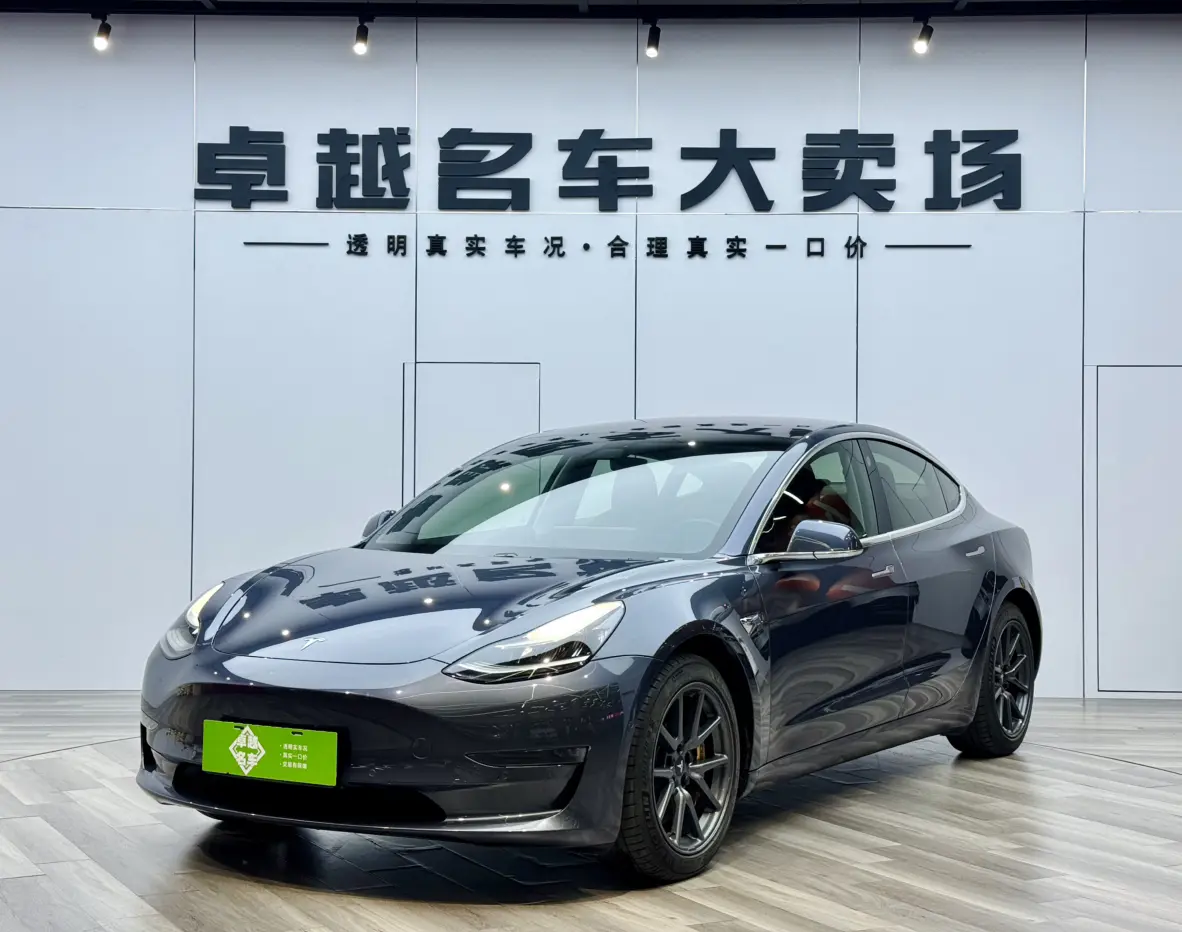 Tesla Model 3  из Китая