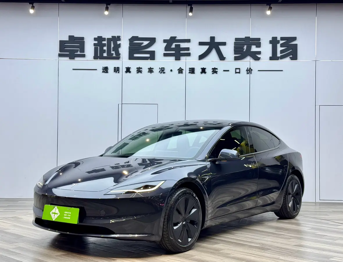 Tesla Model 3  из Китая