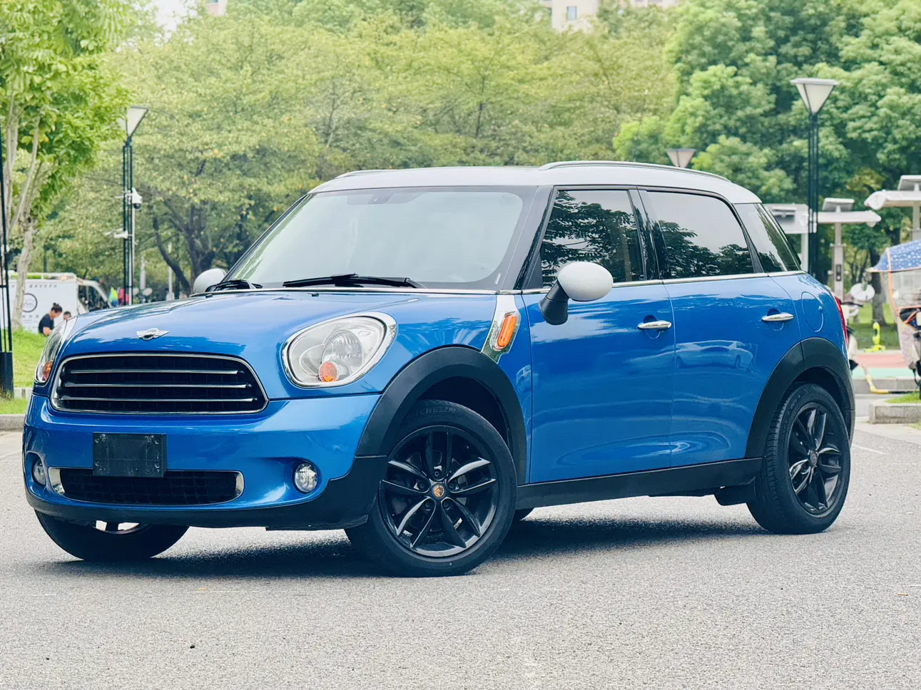 MINI COUNTRYMAN  из Китая