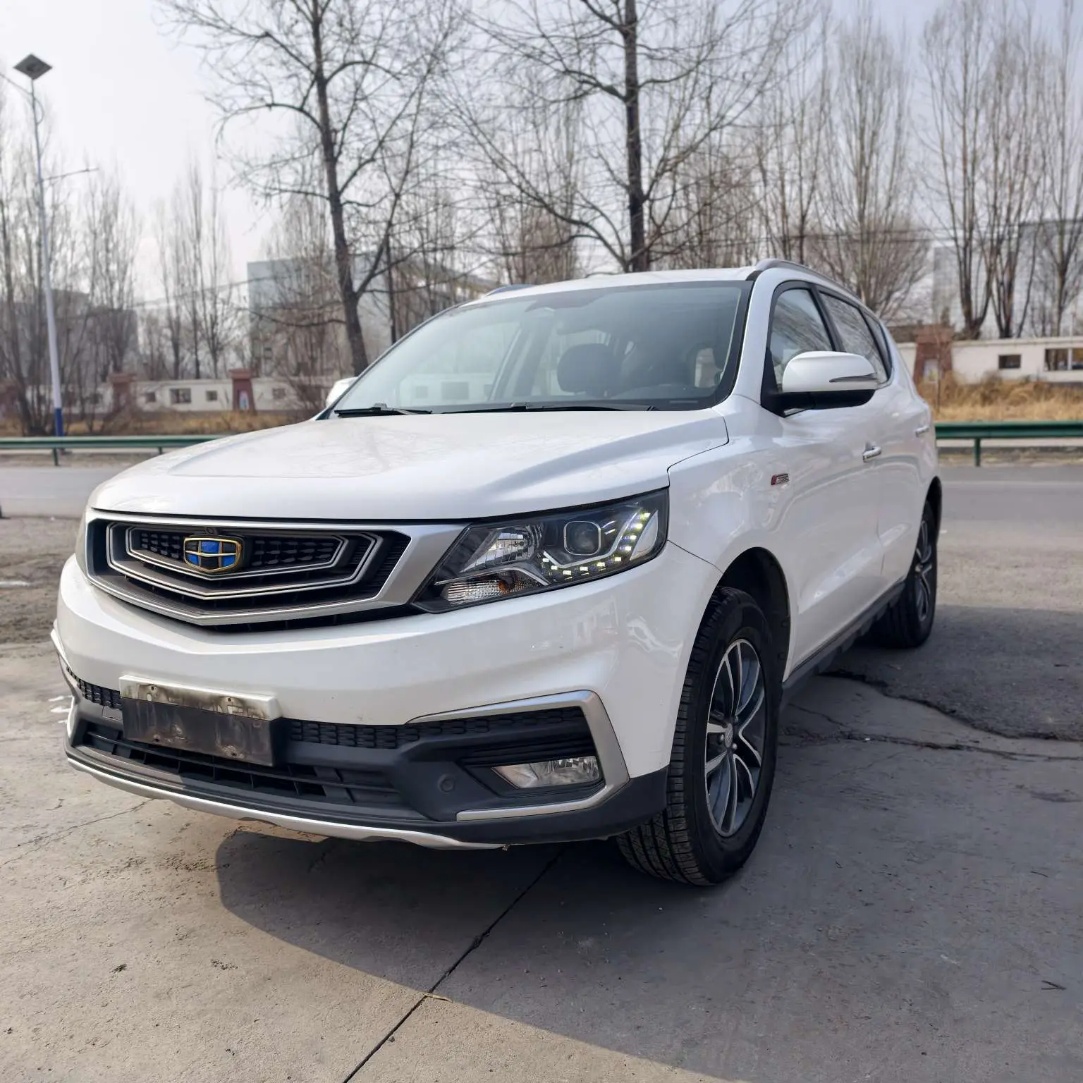 Geely Vision X6  из Китая