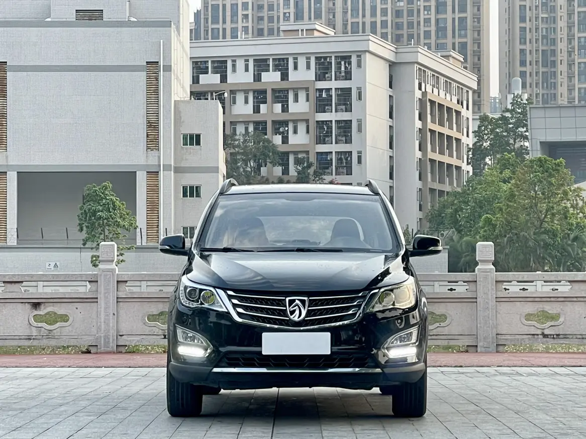 Baojun 560  из Китая