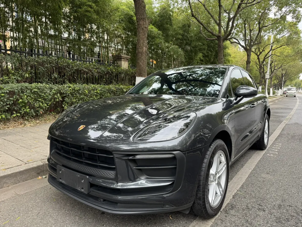 Porsche Macan  из Китая