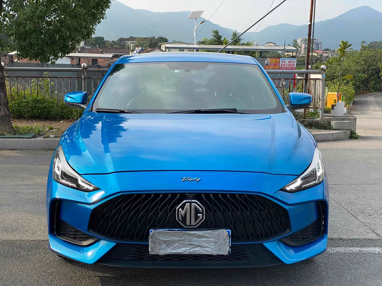 MG 5  из Китая