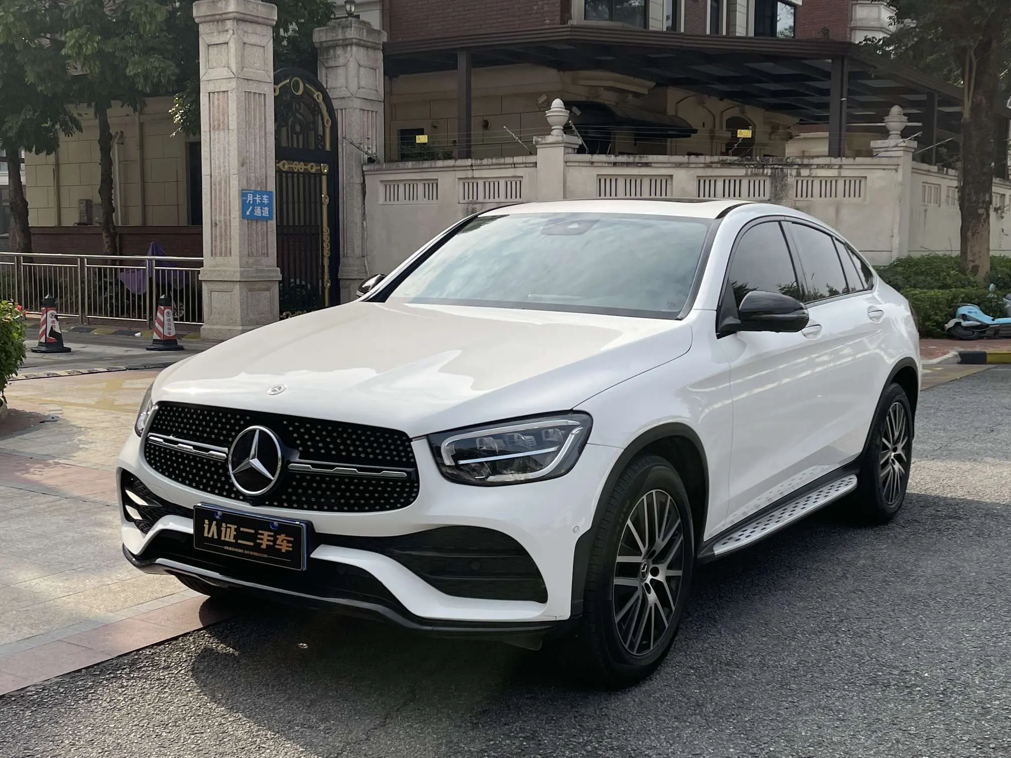 Mercedes-Benz GLC Coupe  из Китая