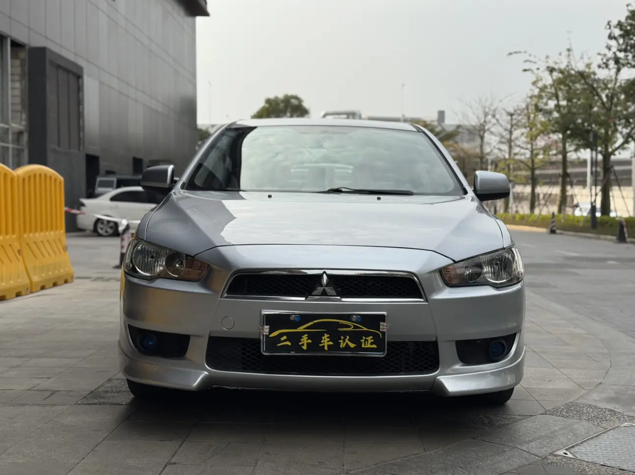 Mitsubishi Winged God  из Китая