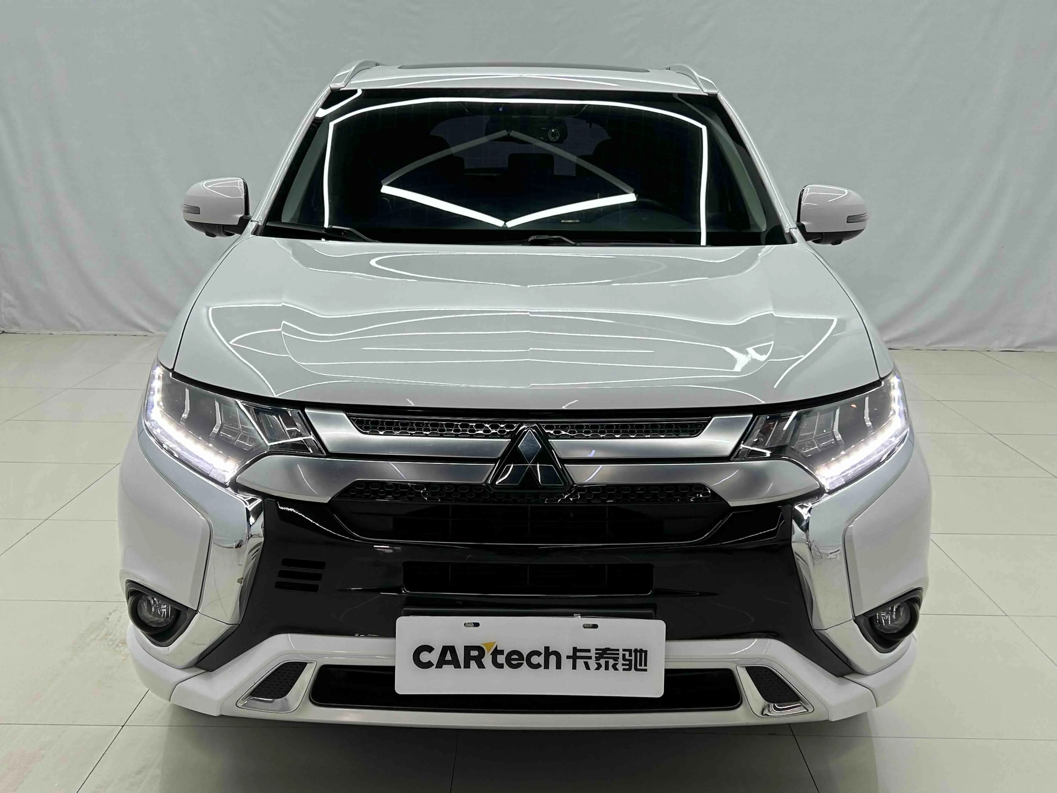 Mitsubishi Outlander  из Китая
