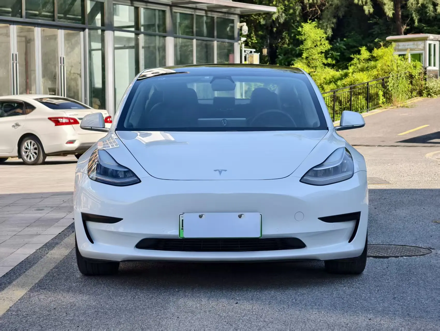 Tesla Model 3  из Китая