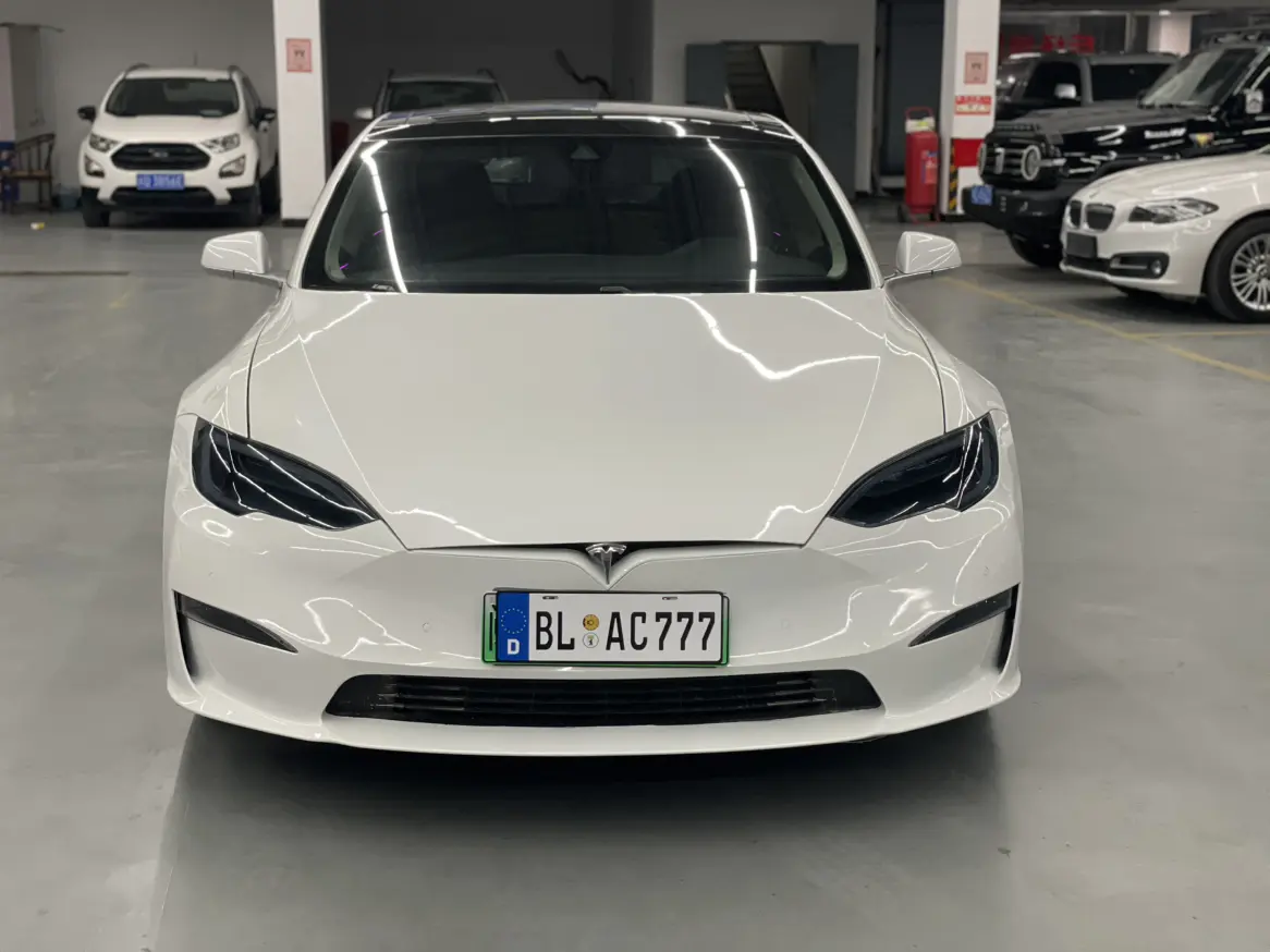 Tesla Model S  из Китая