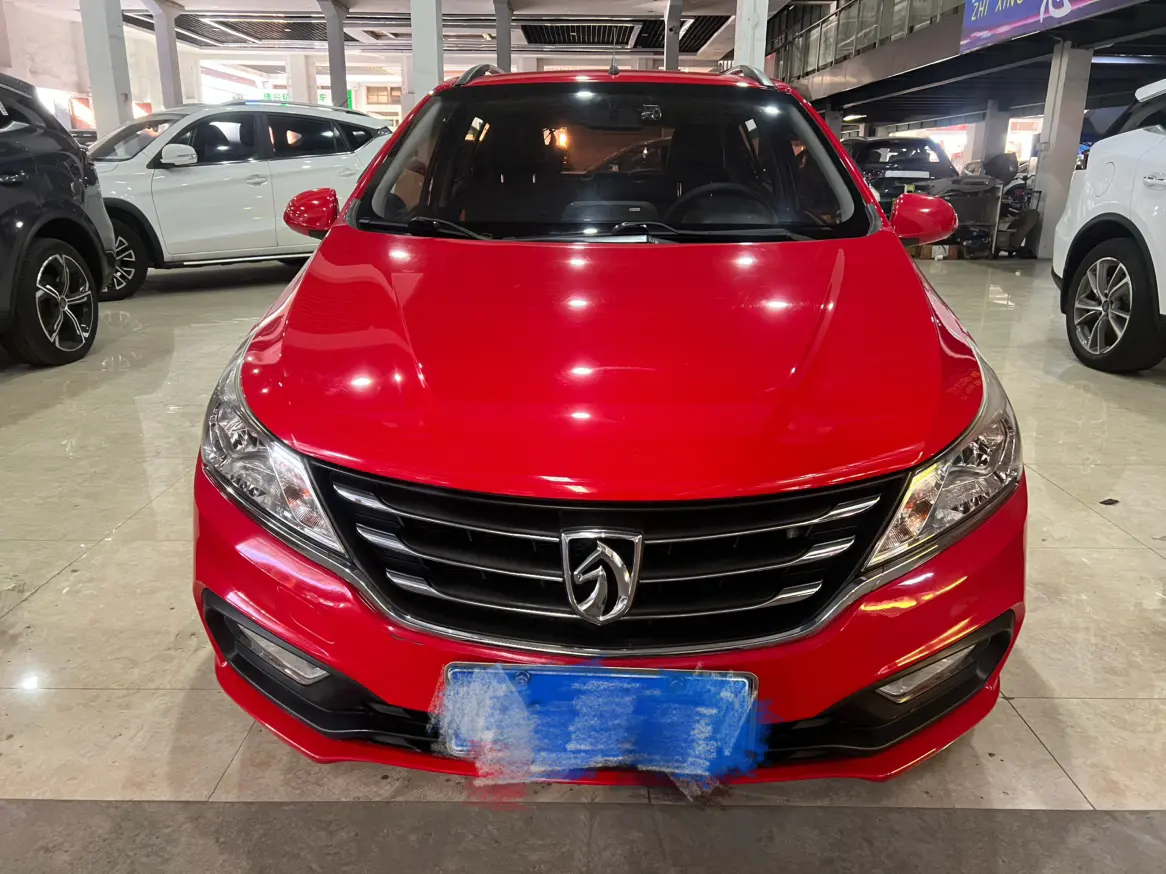 Baojun 310  из Китая