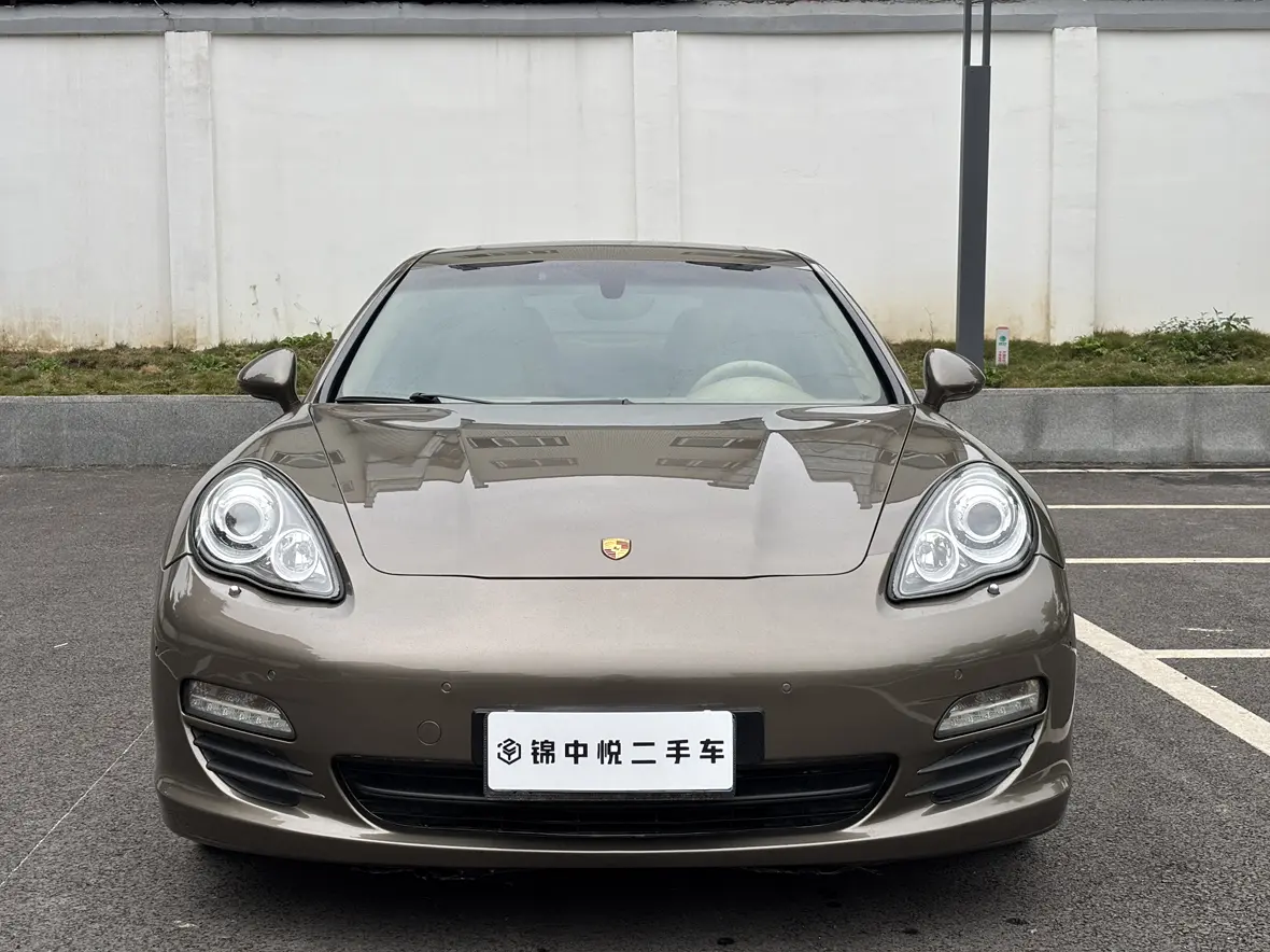 Porsche Panamera  из Китая