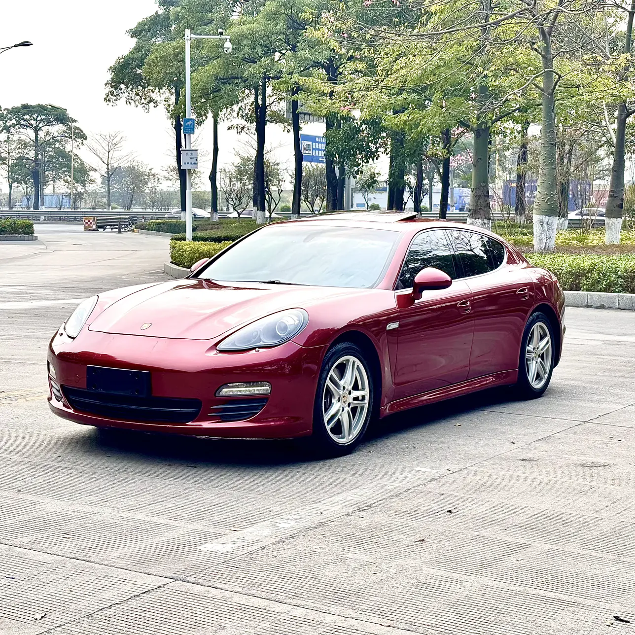 Porsche Panamera  из Китая