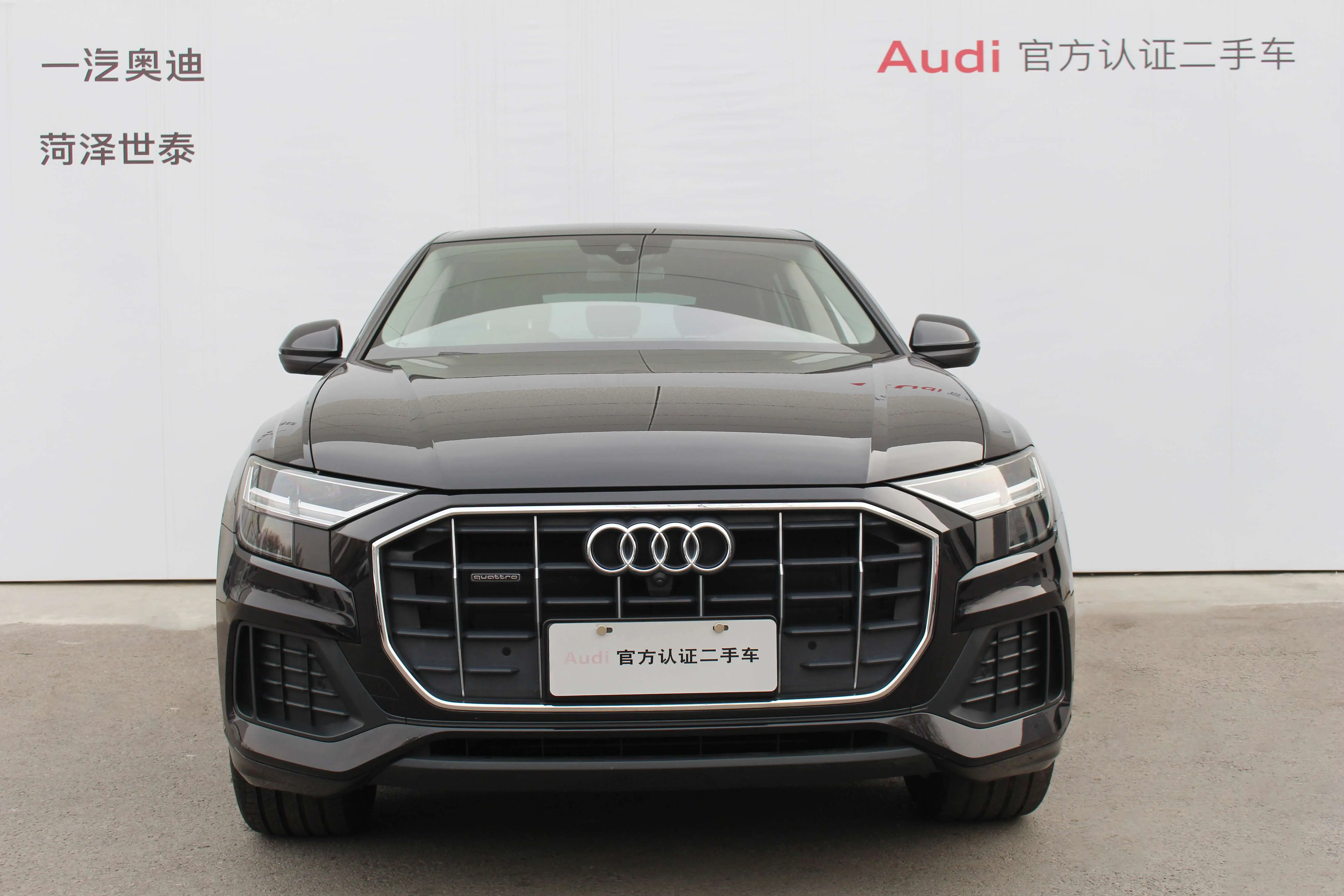 Audi Q8  из Китая