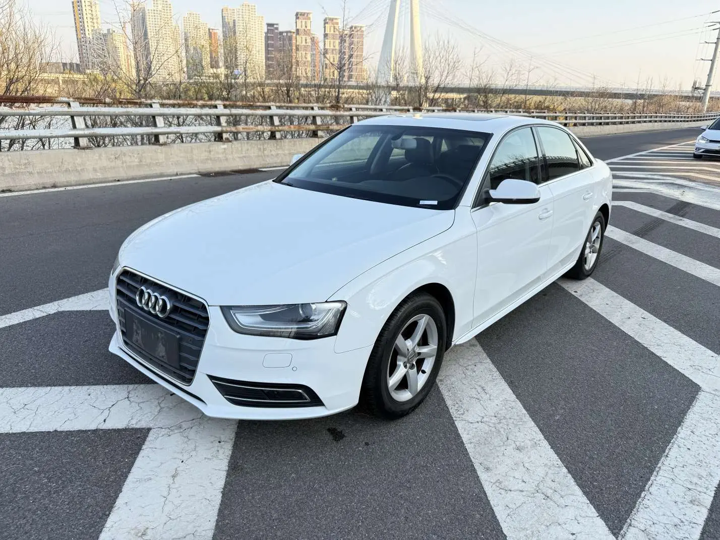 Audi A4L  из Китая