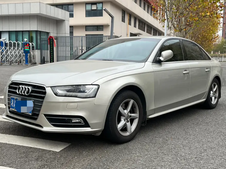 Audi A4L  из Китая