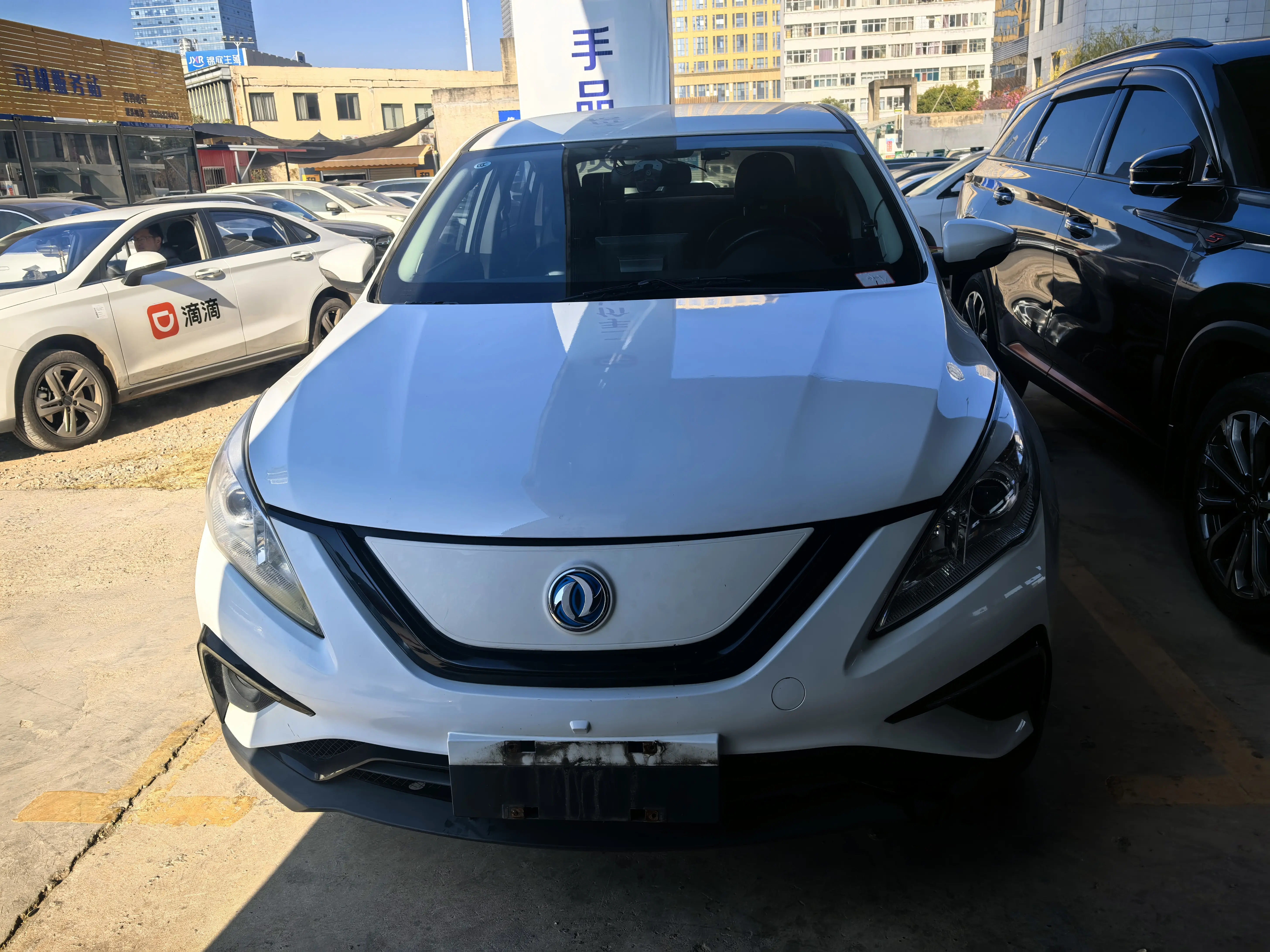 Forthing Fengxing S50 EV  из Китая