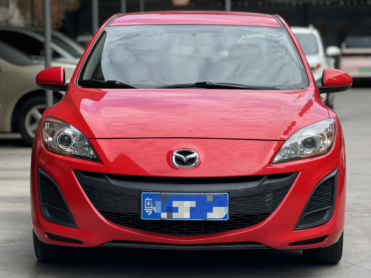 Mazda Axela (Mazda3)  из Китая