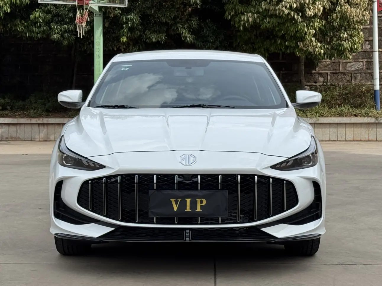 MG 5  из Китая