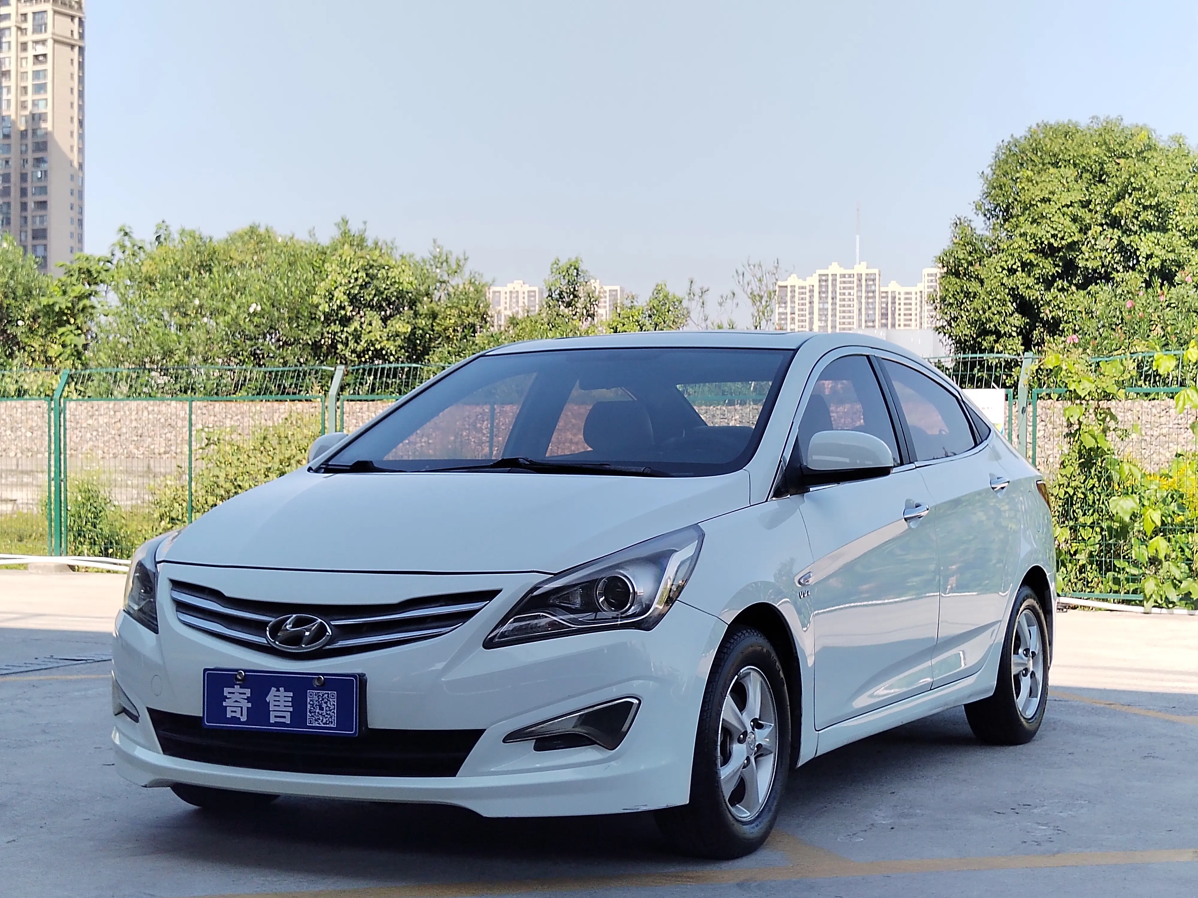 Hyundai Verna (Rena)  из Китая