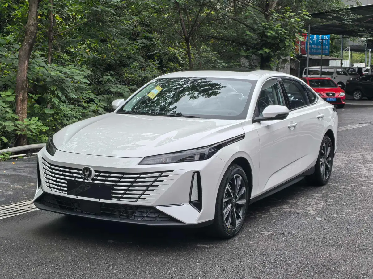 Changan Escape  из Китая