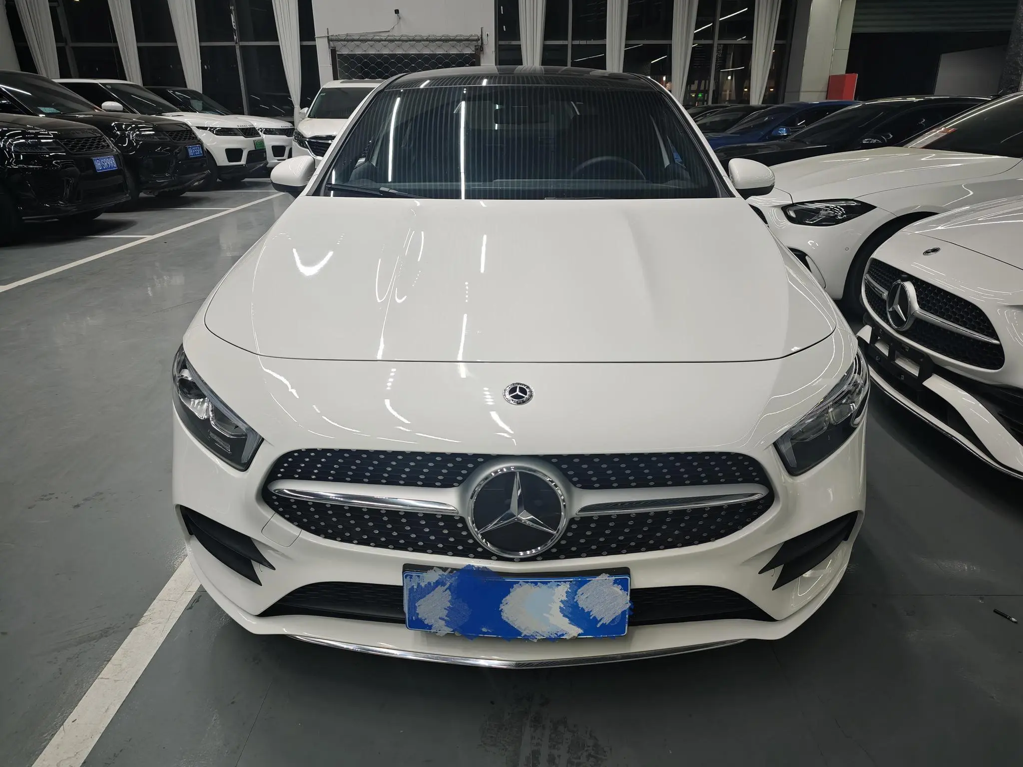Mercedes-Benz Mercedes Benz A Class  из Китая