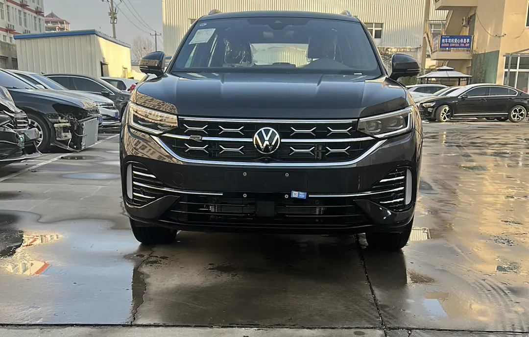 Volkswagen Tayron  из Китая
