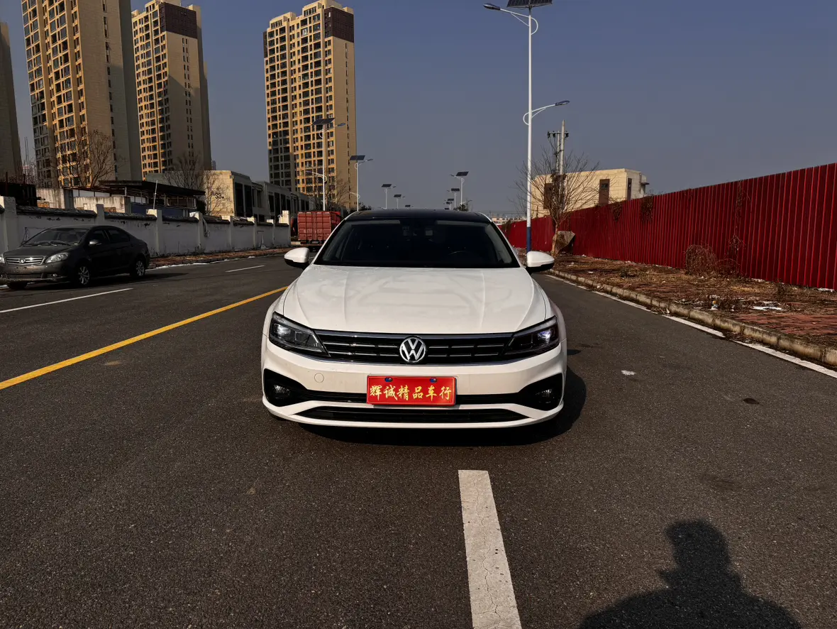 Volkswagen Lamando (Lingdu)  из Китая