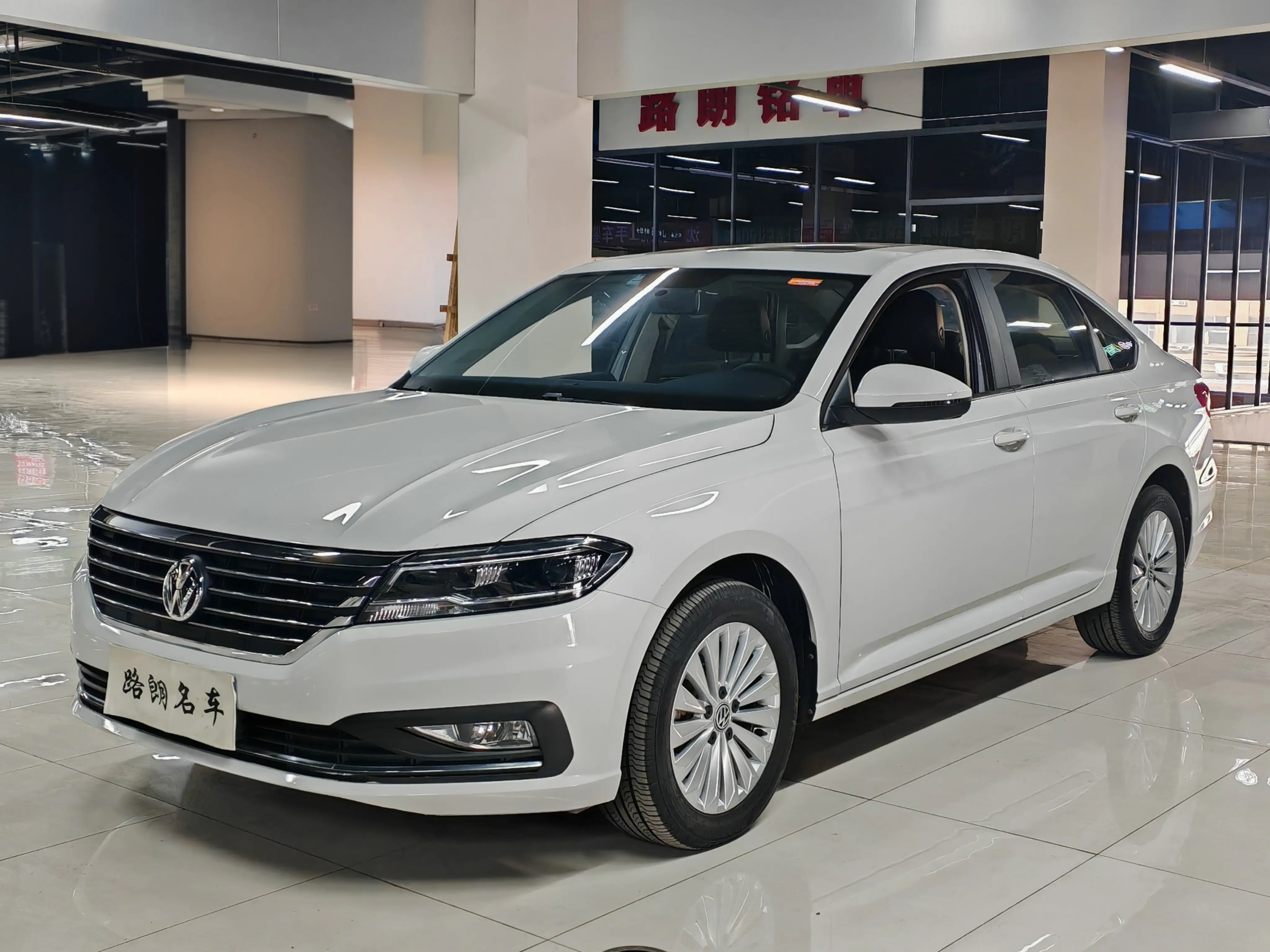 Volkswagen Lavida  из Китая