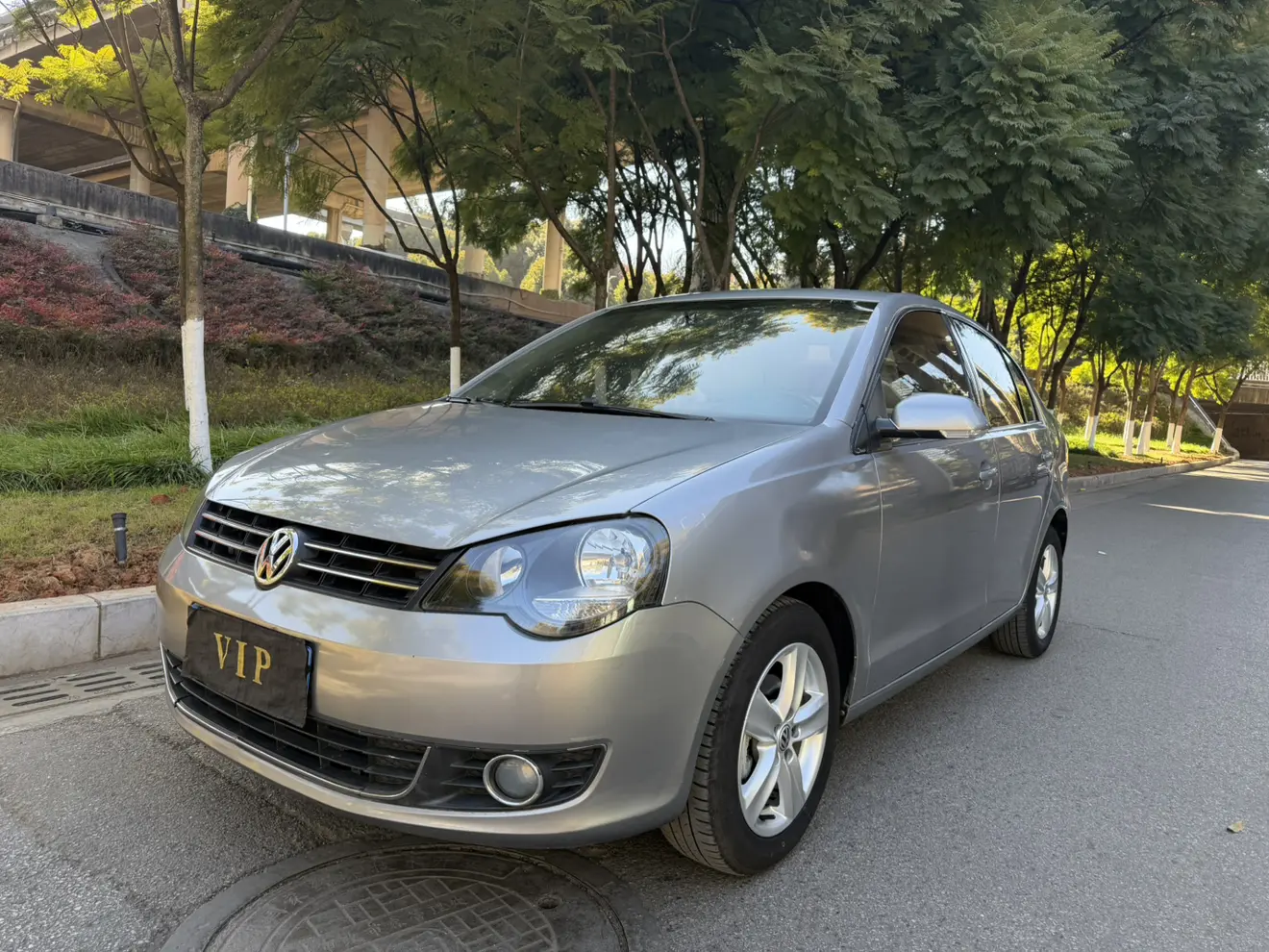 Volkswagen Polo  из Китая