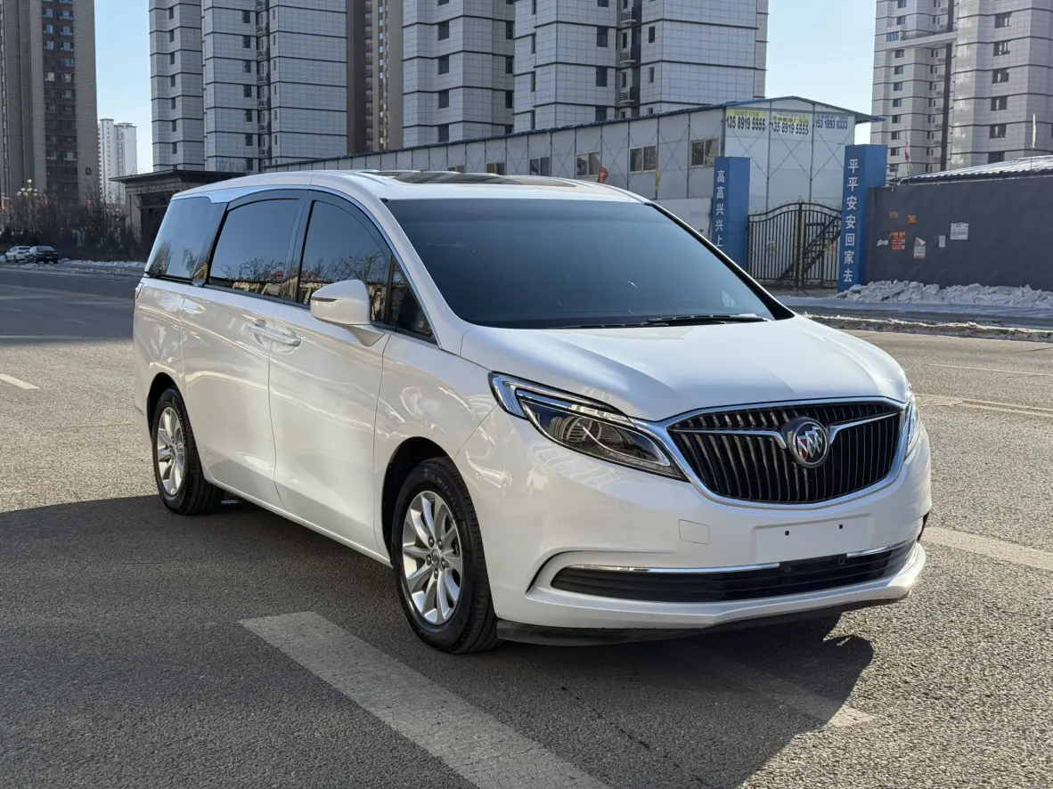 Buick GL8  из Китая