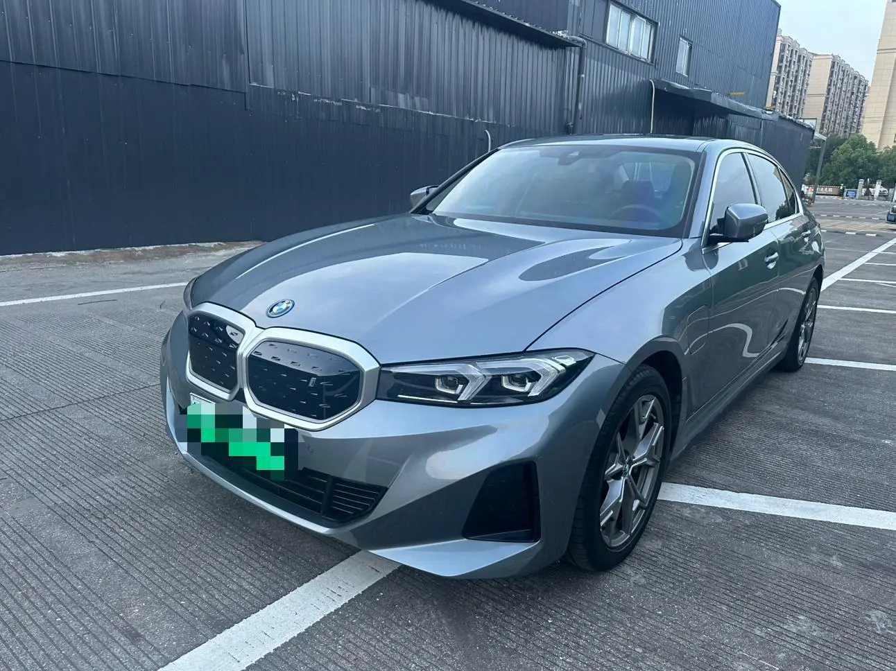 BMW i3  из Китая