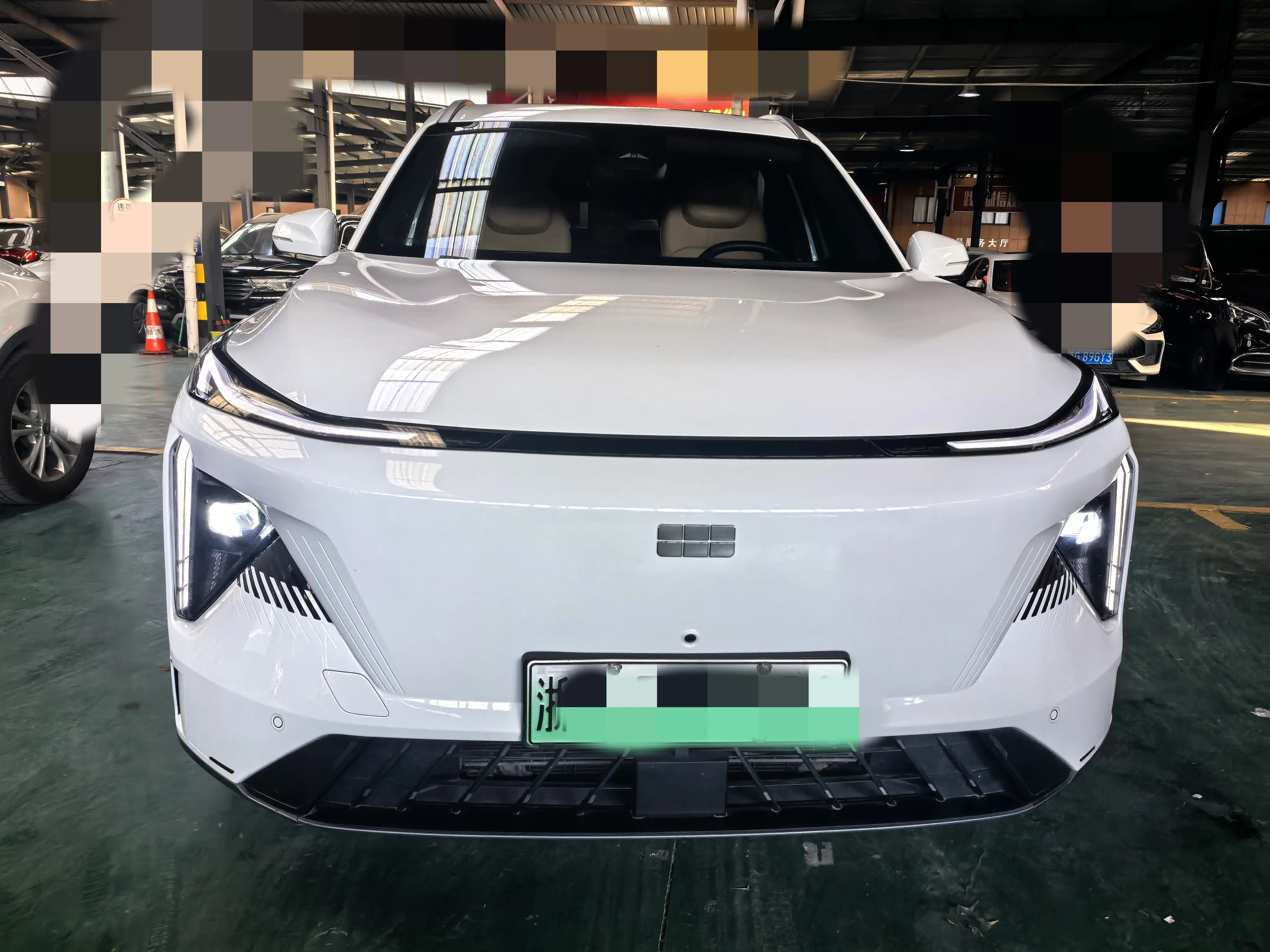 Geely Galaxy L7  из Китая