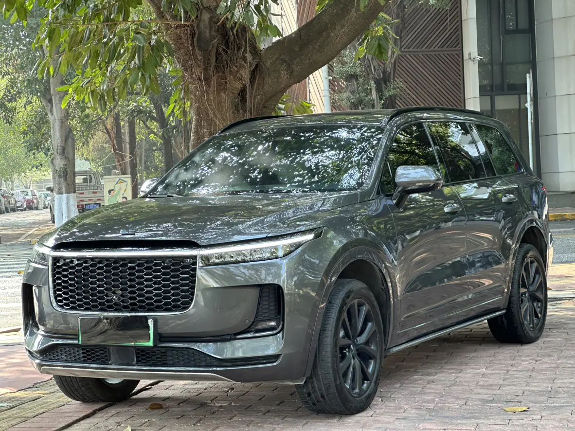 Li ONE (Ideal ONE)  из Китая