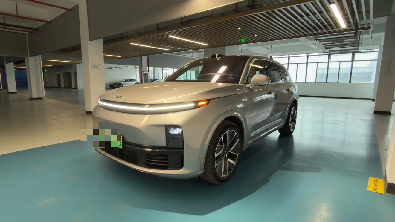 Li L7 (Ideal L7)  из Китая