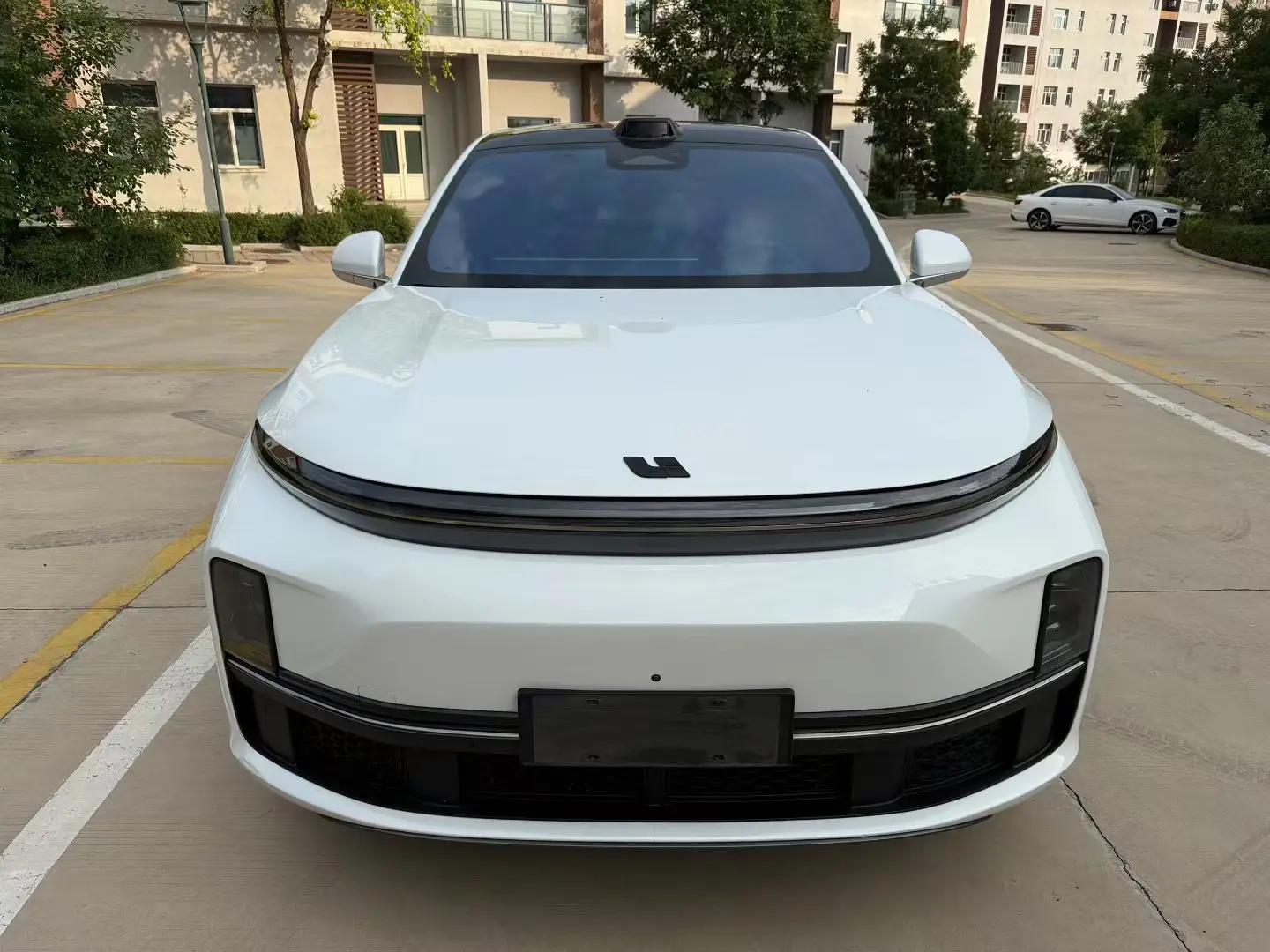 Li L7 (Ideal L7)  из Китая