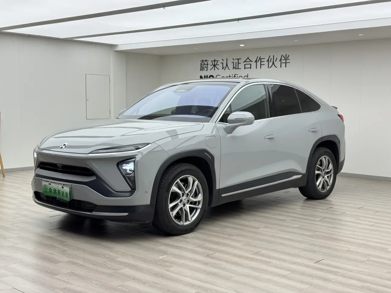 NIO EC6  из Китая