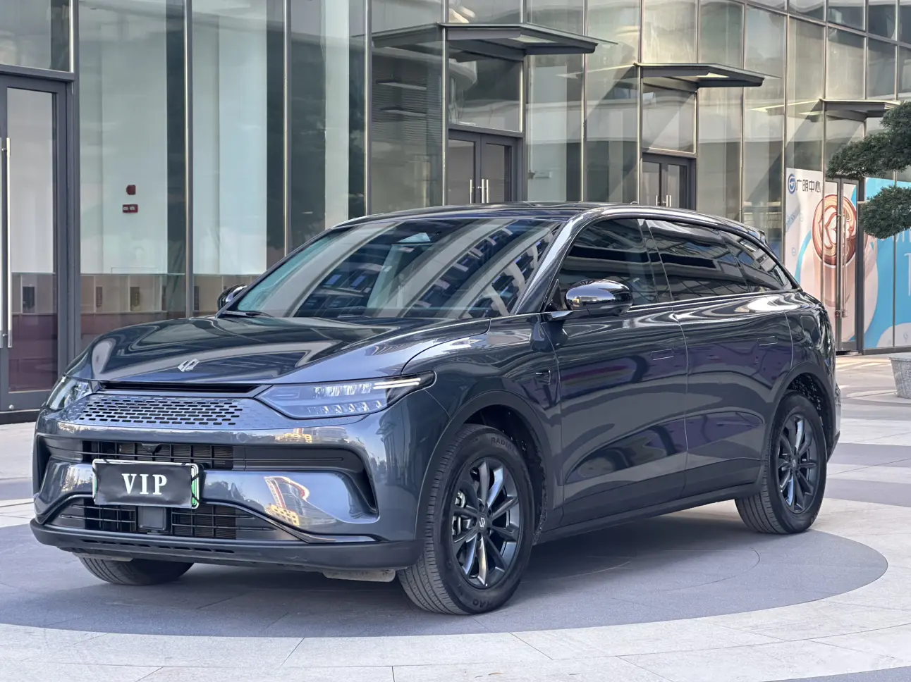 Leapmotor Zero running C11  из Китая