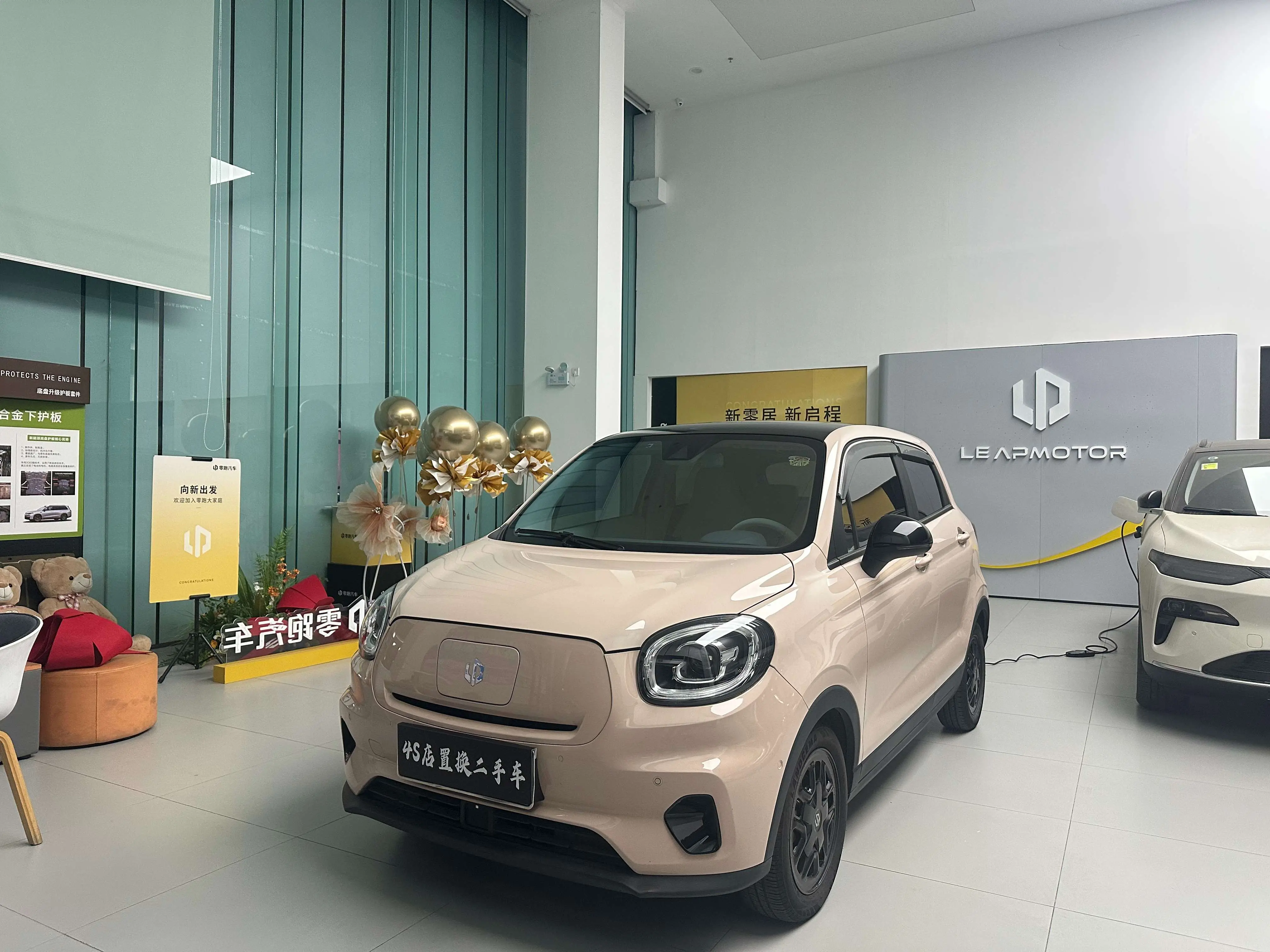 Leapmotor Zero running T03  из Китая