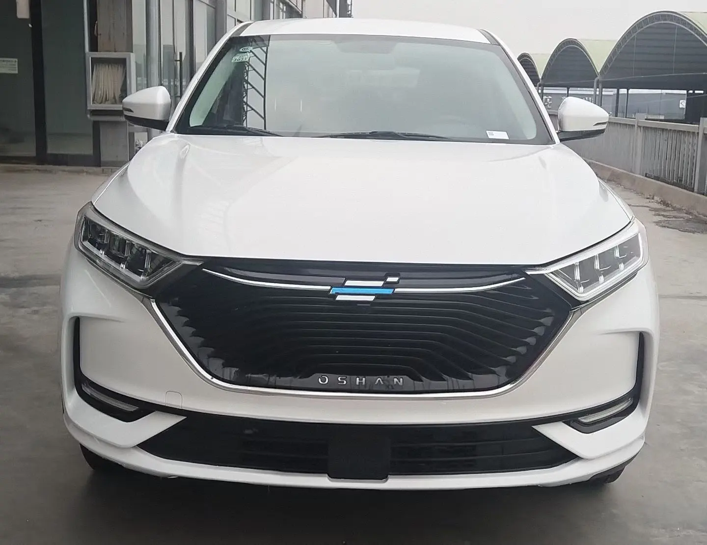 Oshan Changan Auchan X7  из Китая