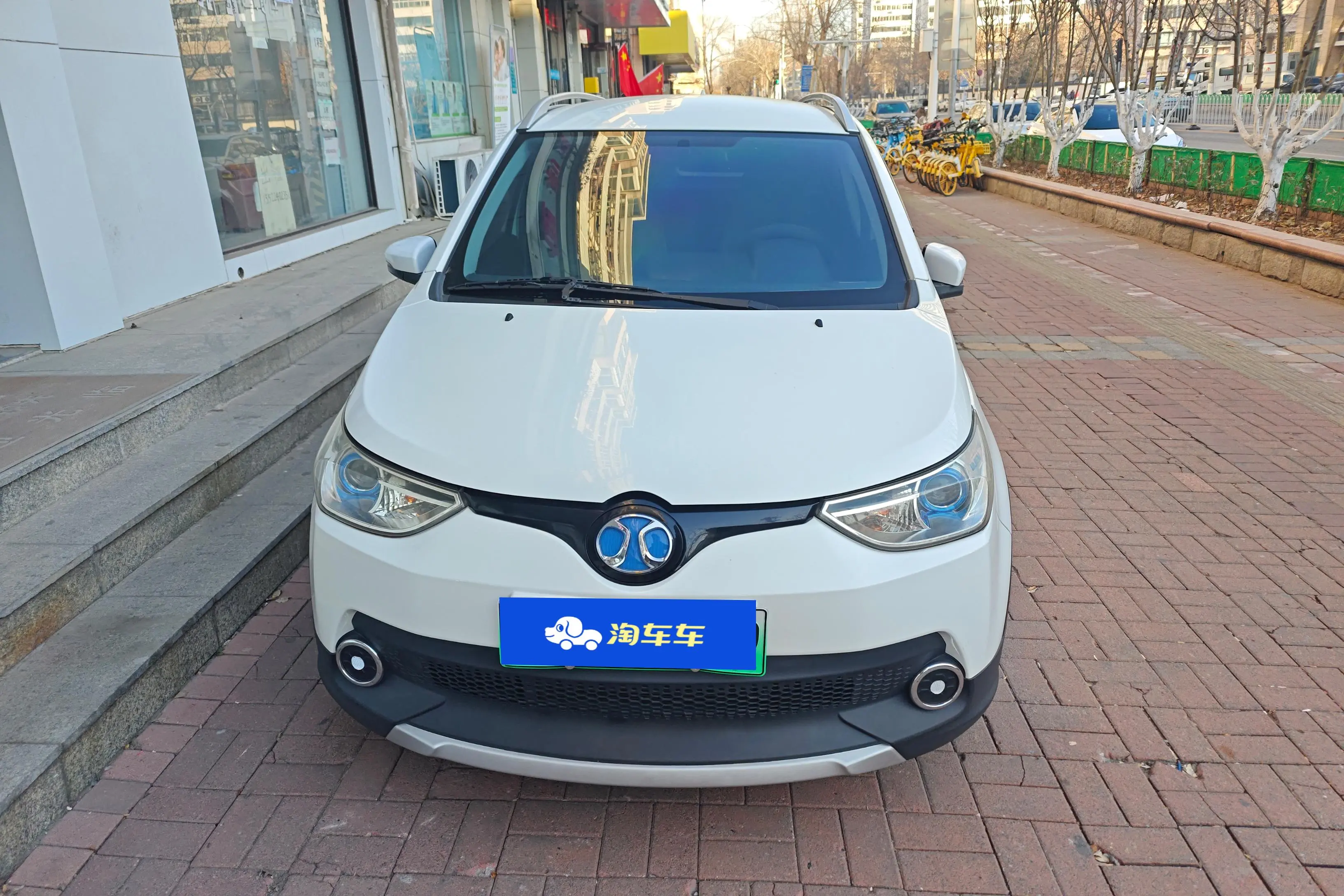 BAIC New Energy EC  из Китая