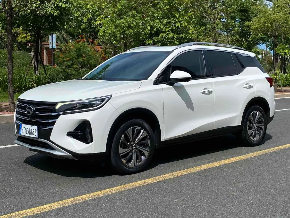 GAC Trumpchi GS4  из Китая