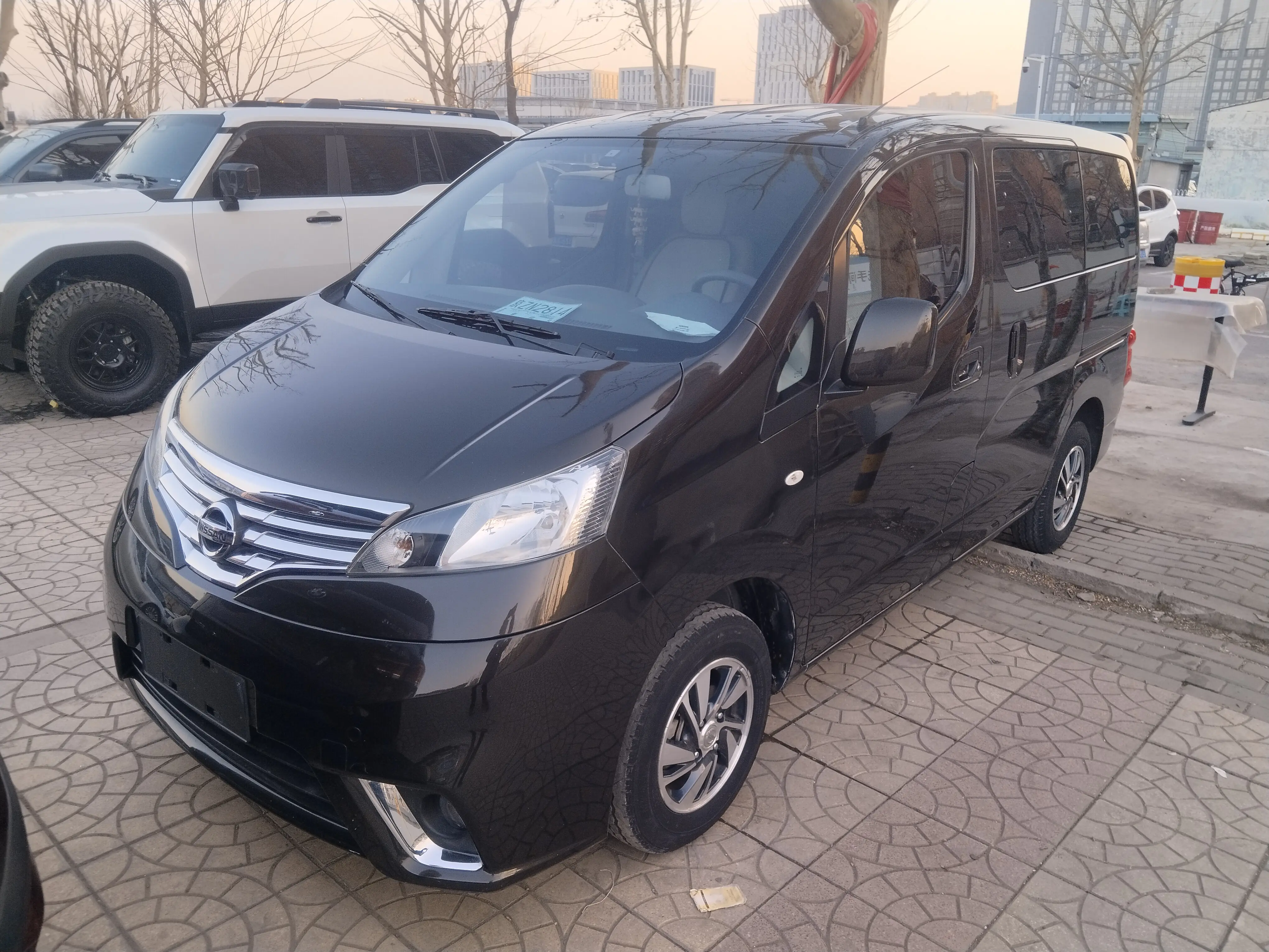 Nissan NV200  из Китая