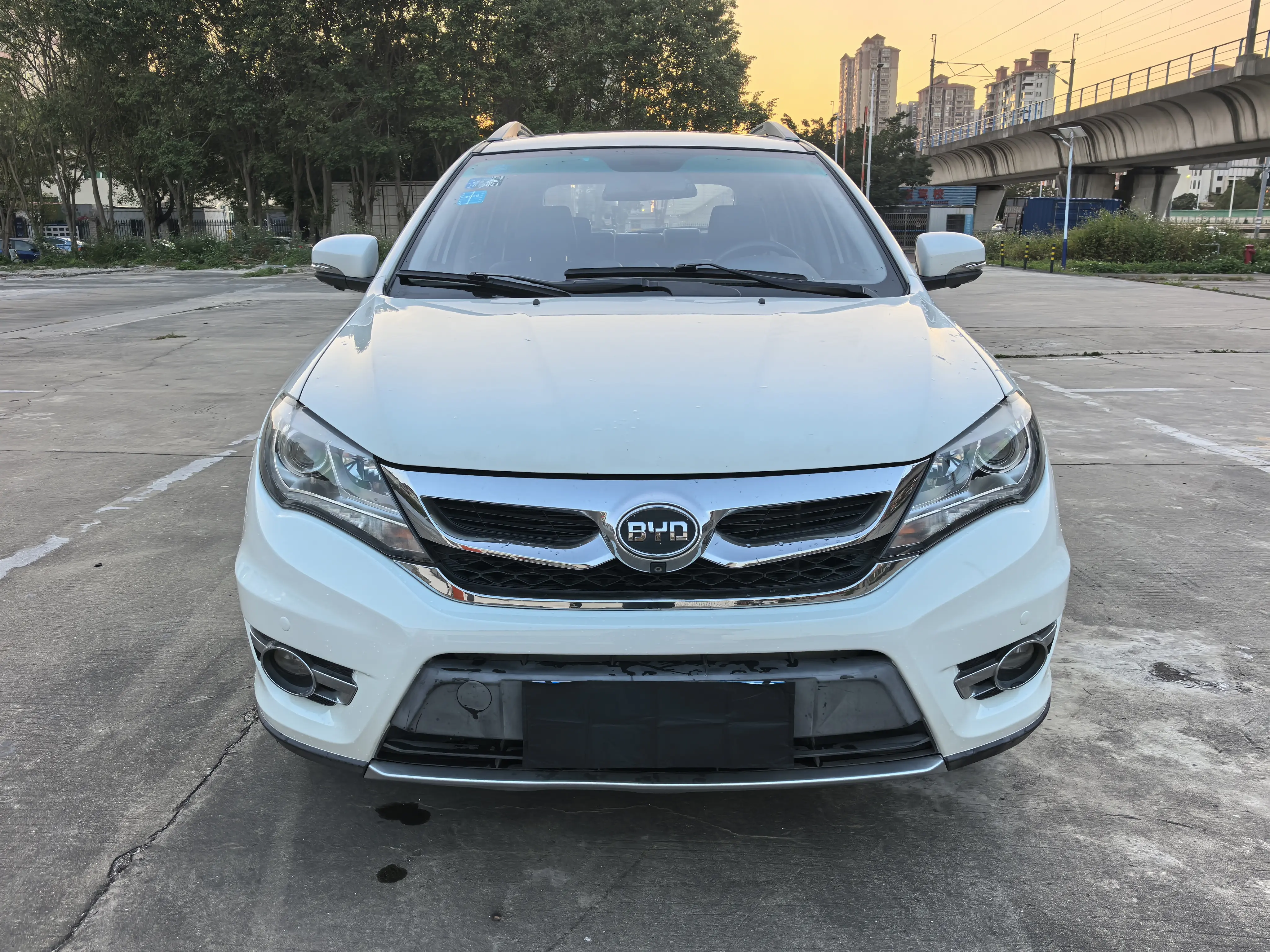 BYD S7  из Китая