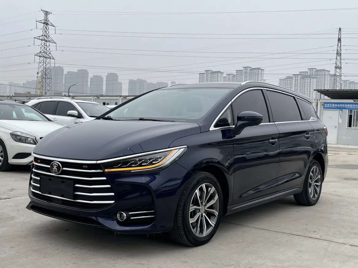 BYD Song MAX  из Китая