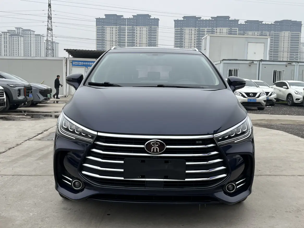BYD Song MAX  из Китая