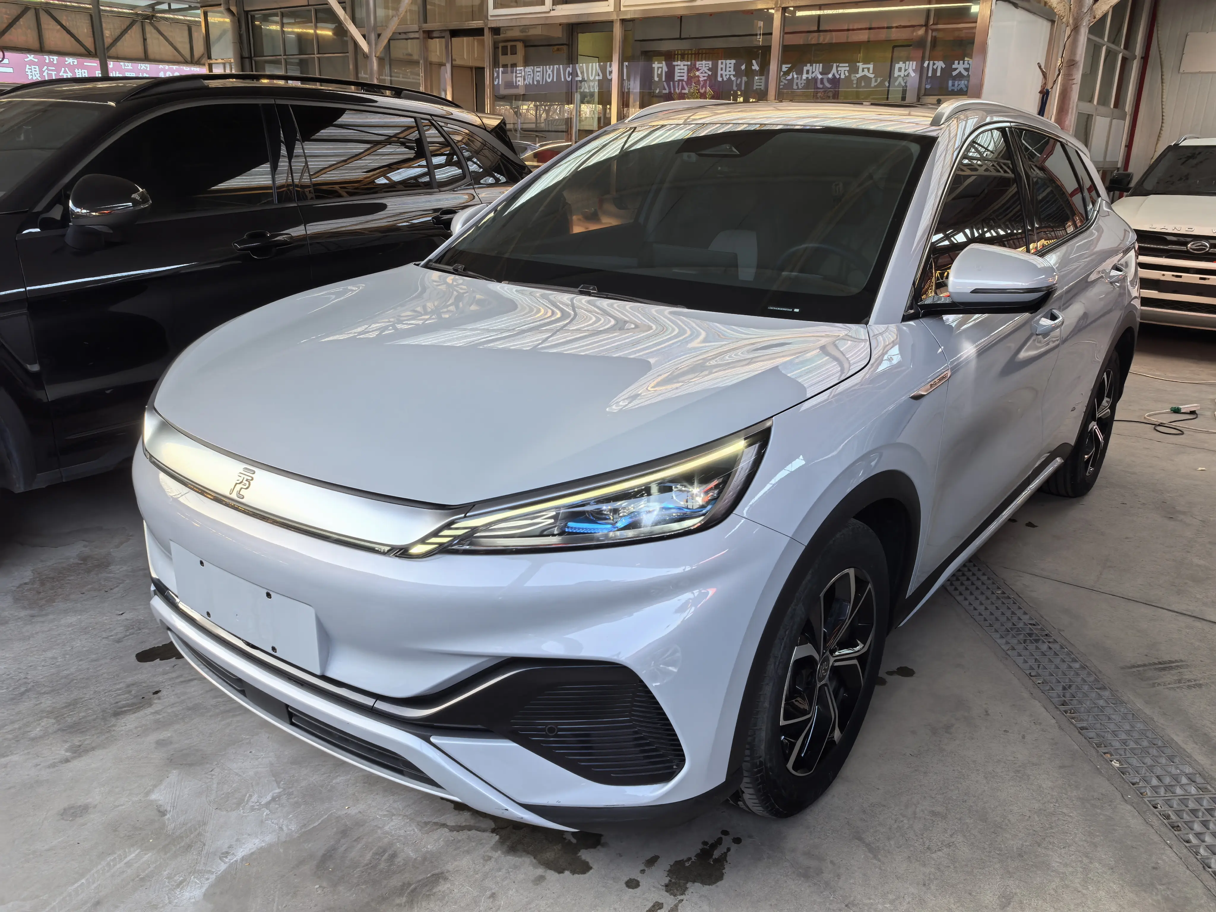 BYD Yuan PLUS  из Китая